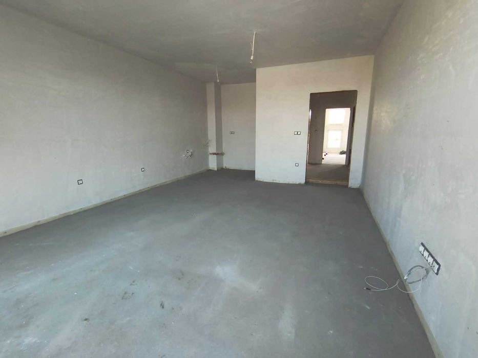 Продава се Тристаен апартамент в Пловдив, Кючук Париж - 116 кв.м за 622 €/кв.м - Снимка #1