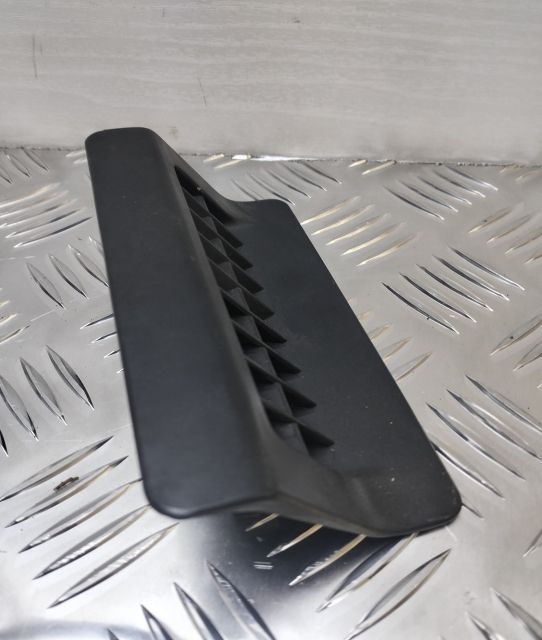 Grile ventilatie spate 3d0819923a Volkswagen VW Phaeton prima generat