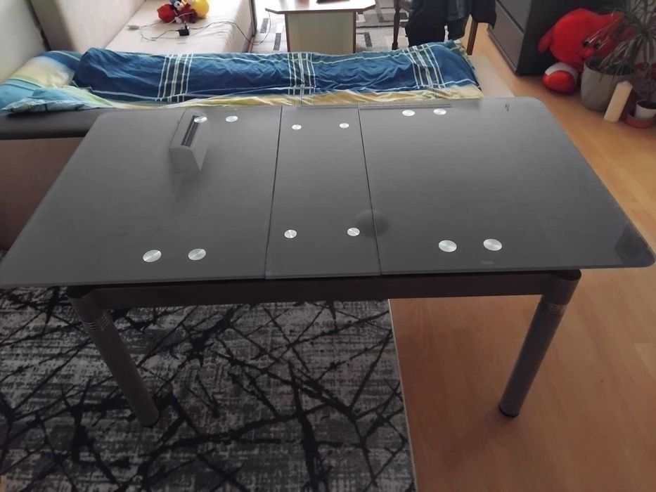 Разтегателна маса