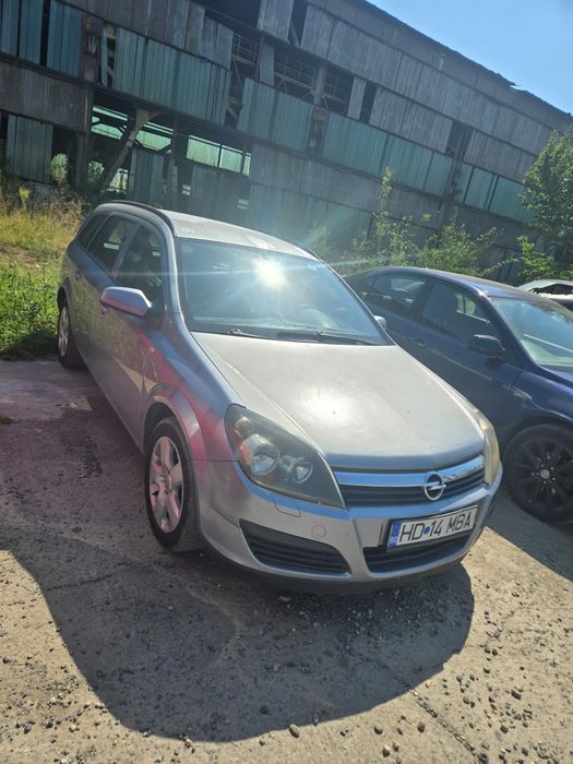 Vând Opel Astra H