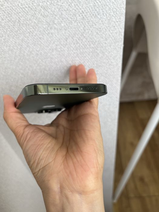 Продам iphone 13 pro