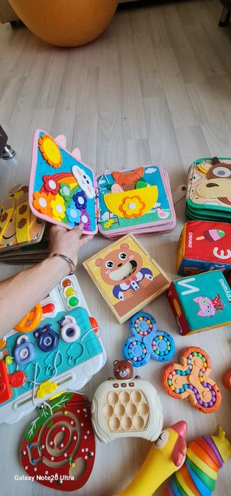 Пакет игрушек продам