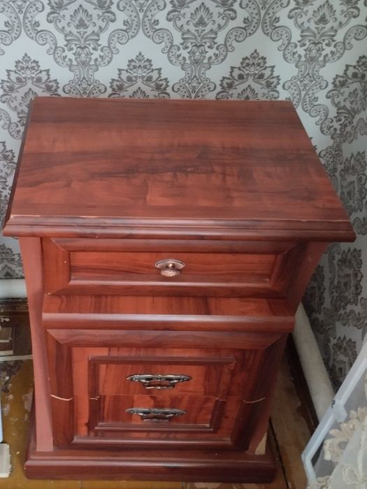 Спальний гарнитур