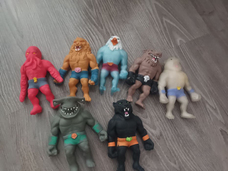 Разтегливи фигурки