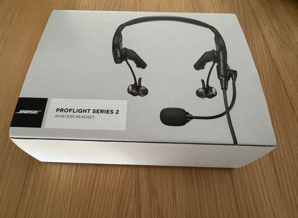 Bose proflight series 2 aviation headset - LEMO plug - BT
