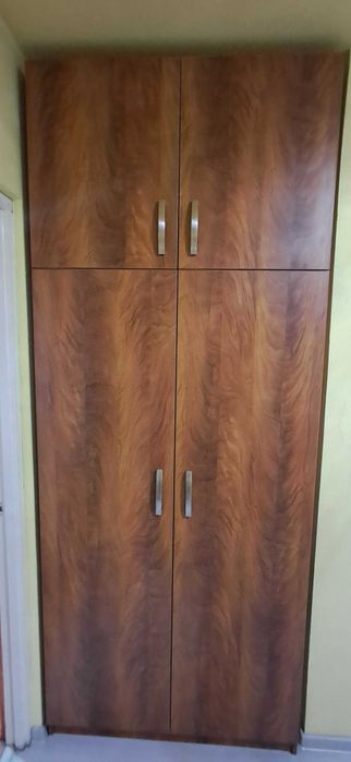 Vând dulap / șifonier