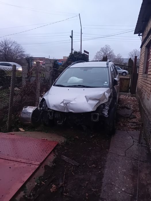 Катастофирала мазда 5