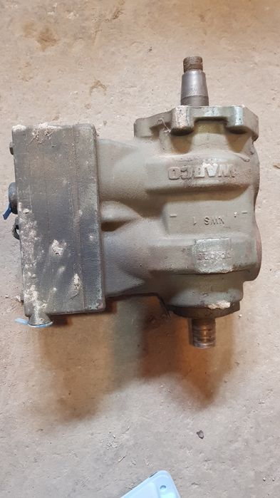 Зап.части самосвал хова