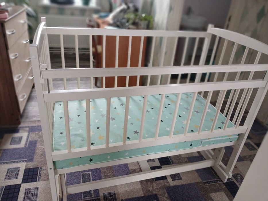 Продам детскую кровать