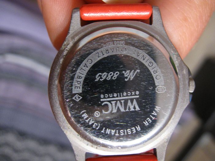 WMC watches 8865 дамски часовник с червена верижка