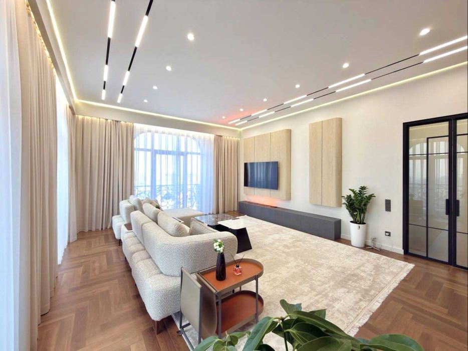 Сдам светлую 3-х ком 3/9 кв-ру на Чиланзаре ор-р метро Новза P8