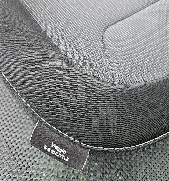 Inaltator auto ISOFIX Peg Perego Viaggio 2-3 Crystal Black, 15-36 kg, Negru
