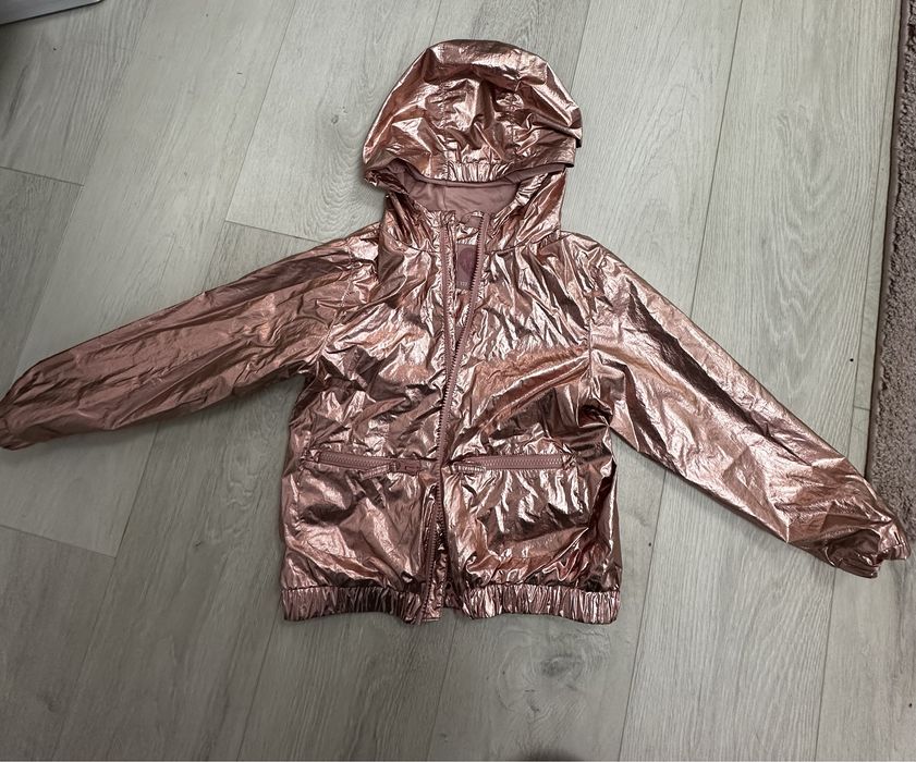 Geaca impermeabila roz 6-7 ani