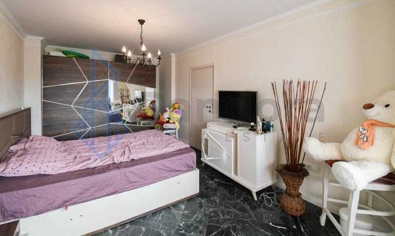 Дава се под наем Двустаен апартамент в София, Гоце Делчев - 105 кв.м за 599 € - Снимка #3