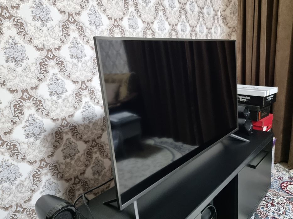 Телевизор Сотилади Samsung