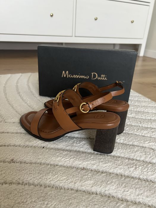 Massimo Dutti сандали на ток