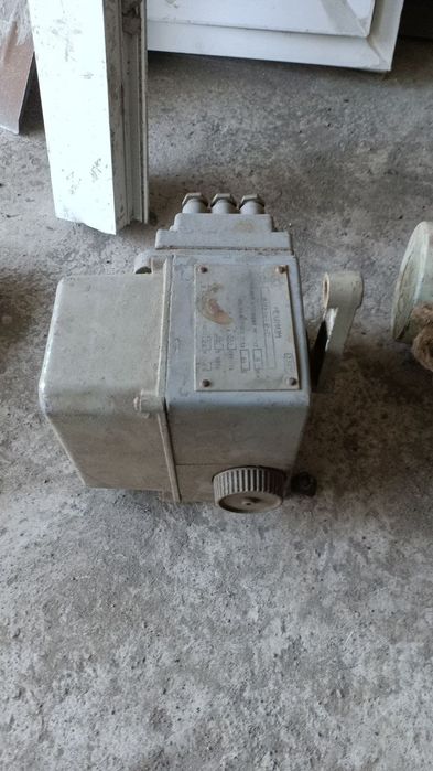 Исполнительный механизм МЭО (для заслонки. затвор. инкубатор)