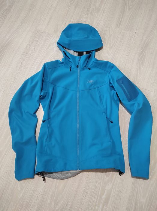 Jacheta dama drumetie Arc'teryx Epsilon LT  S