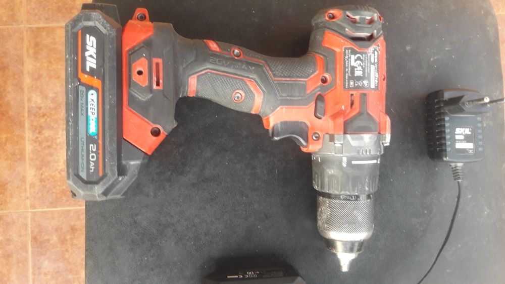 Продавам 2 броя винтоверти