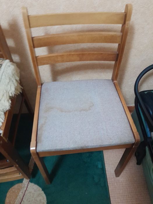 Продам 3 кухонных стула