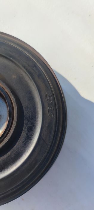 Демпферна шайба ( ролка) за Кия спортидж 3 дизел 2000 crdi  231242F100