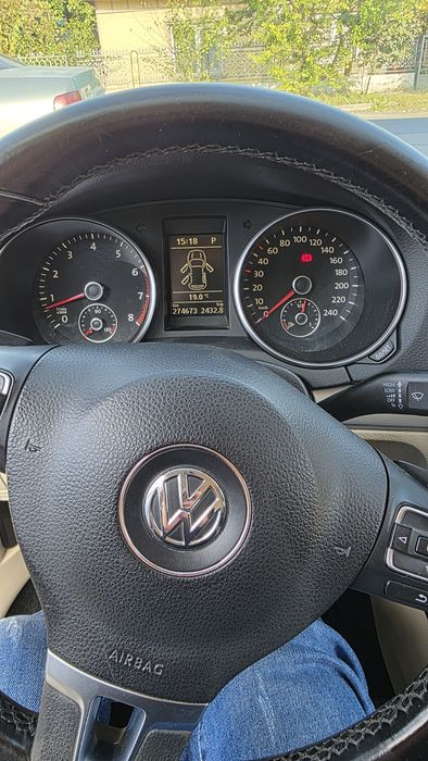 VOLKSWAGEN Golf 2010 — imagine 5