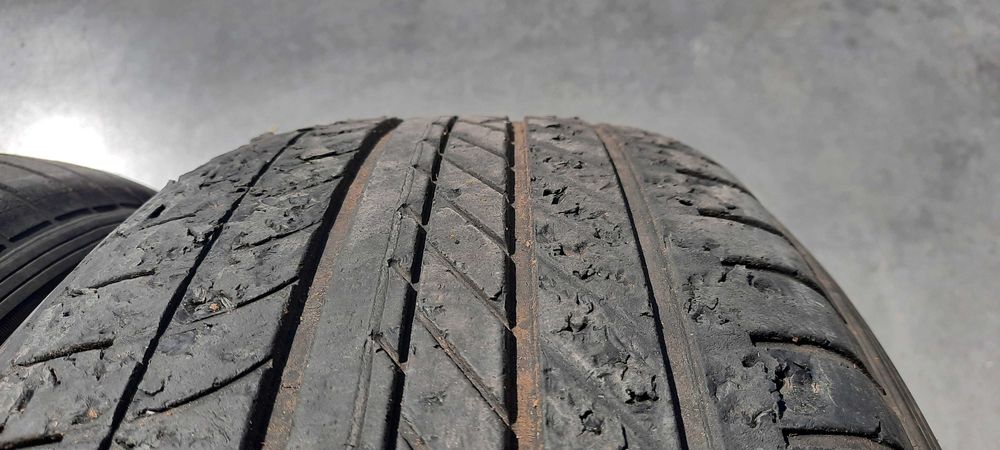 Шины летние Goodyear 255/55 R18
