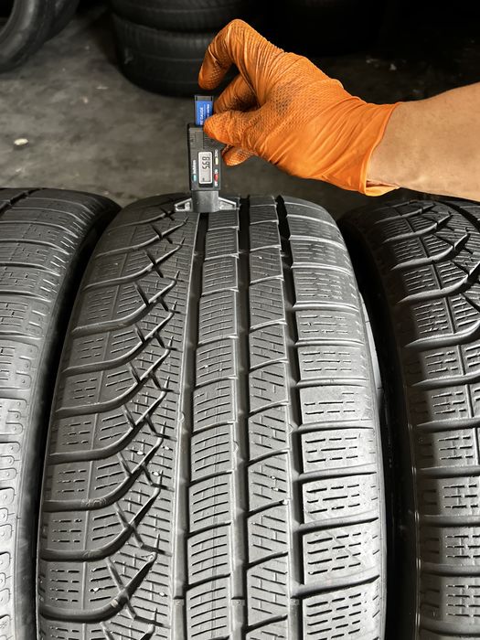4 anvelope iarna 275/40/19 + 245/45/19 , Pirelli * , DOT  2023/2024 !