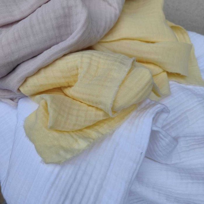 Vand Muselina pentru Lenjerii de pat 75 ron /ml, latimea 2,4 ml