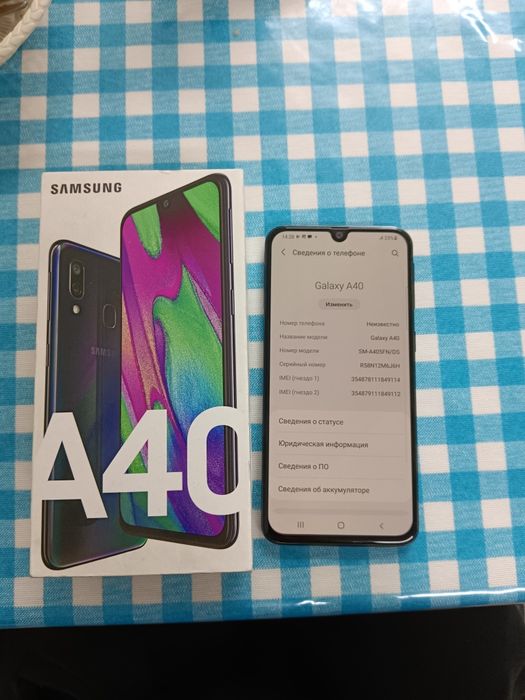 Продам отличный телефон samsung a40 2 sim 64gb