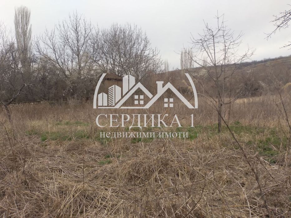 Парцел в Кюстендил, област-с.Крайници