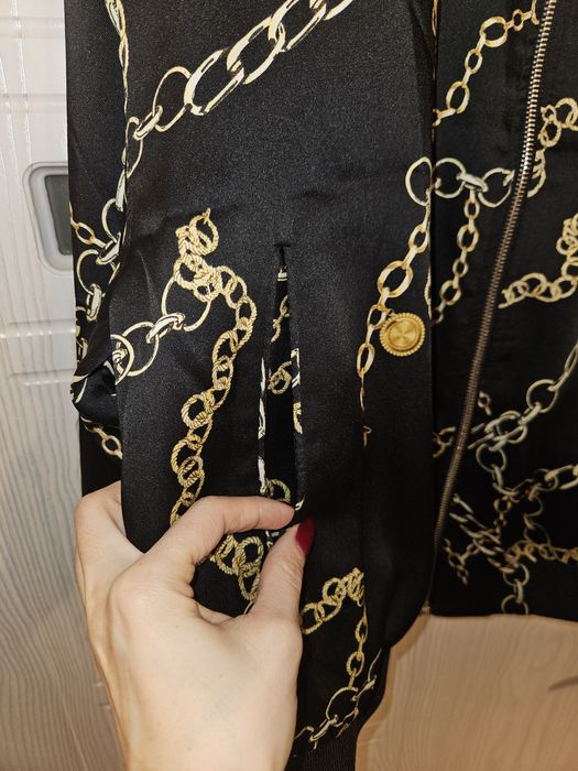 Сатенен бомбър/яке Mango нов