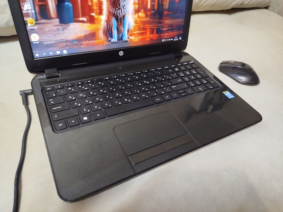 Ноутбук HP быстрый SSD установлен
