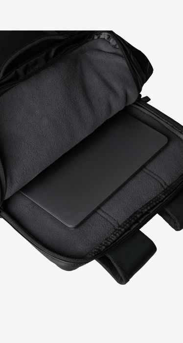 THE NORTH FACE  - ‘Base camp voyager’ 35l