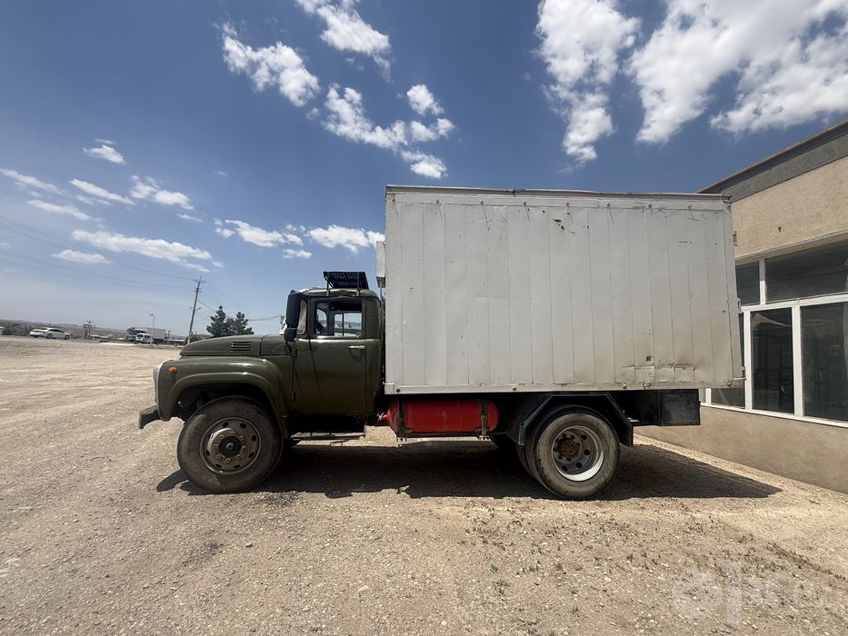 Zil 130 bortavoy tent