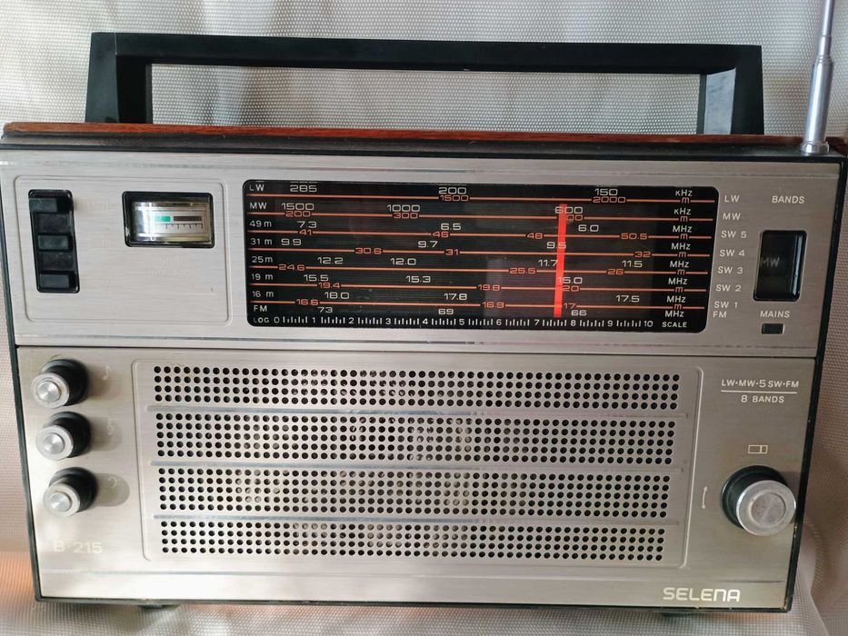Aparat radio SELENA B211