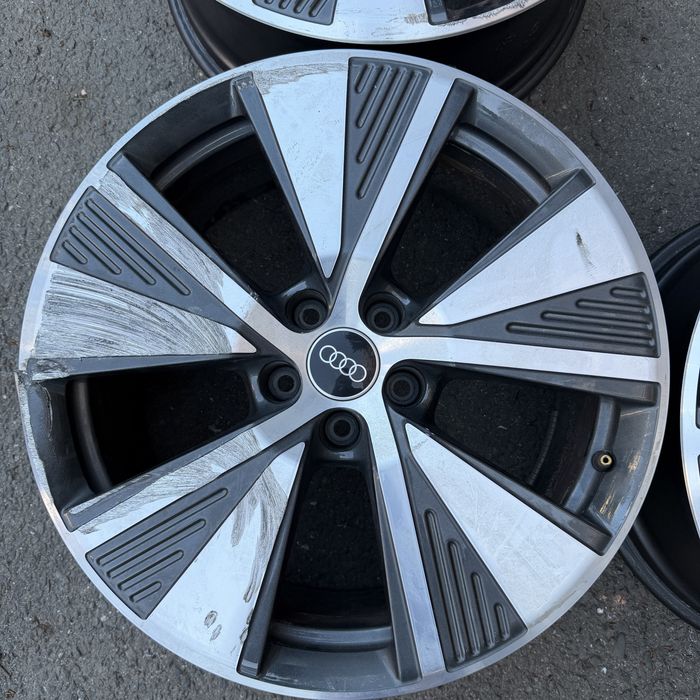 19” Оригинални джанти от Audi Q8 e-tron