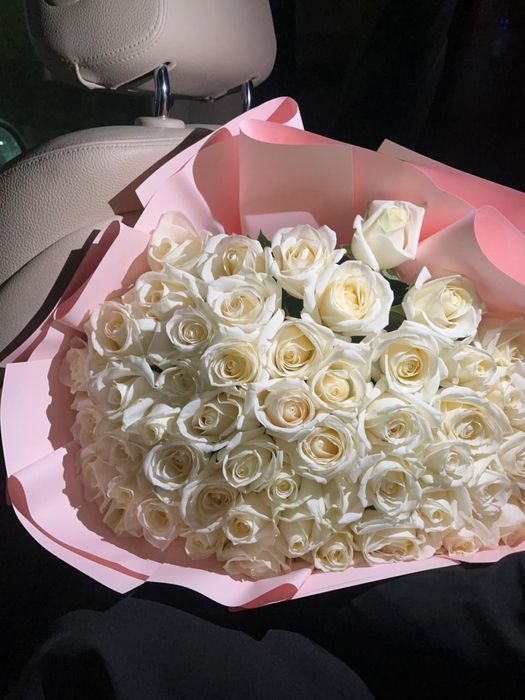 Букет 51 белые розы