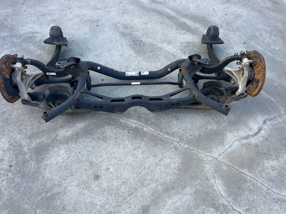 Punte/Jug Fuzeta Brate Spate Completa Vw Golf 7