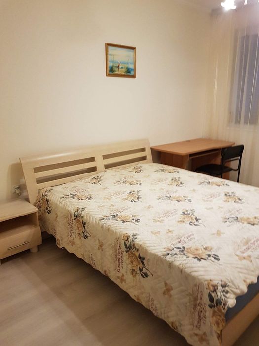 Дава се под наем Тристаен апартамент в Варна, Център - 115 кв.м за 787.95 € - Снимка #7