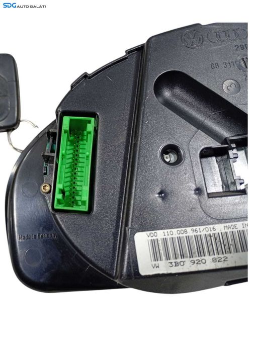 Kit Pornire Complet ECU Calculator Motor Ceas Ceasuri Bord Chei Cheie Imobilizator CIP Volkswagen Passat B5 1.8 Benzina 1997 - 2001 Cod 4B0906018AT 0261206532 3B0920822 [LC0608] [LC0609] [LC0610]