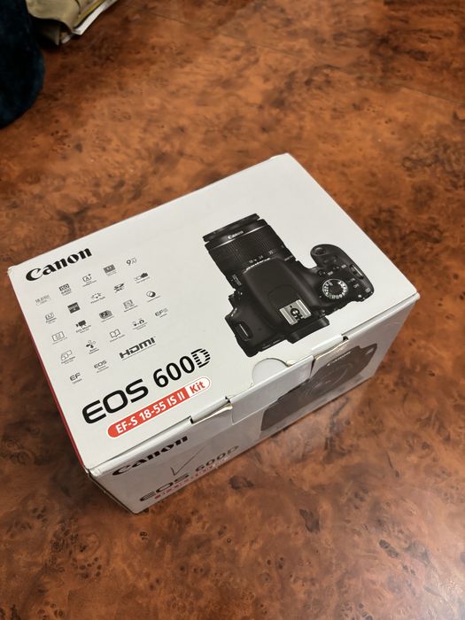 Продам фотоаппарат Canon