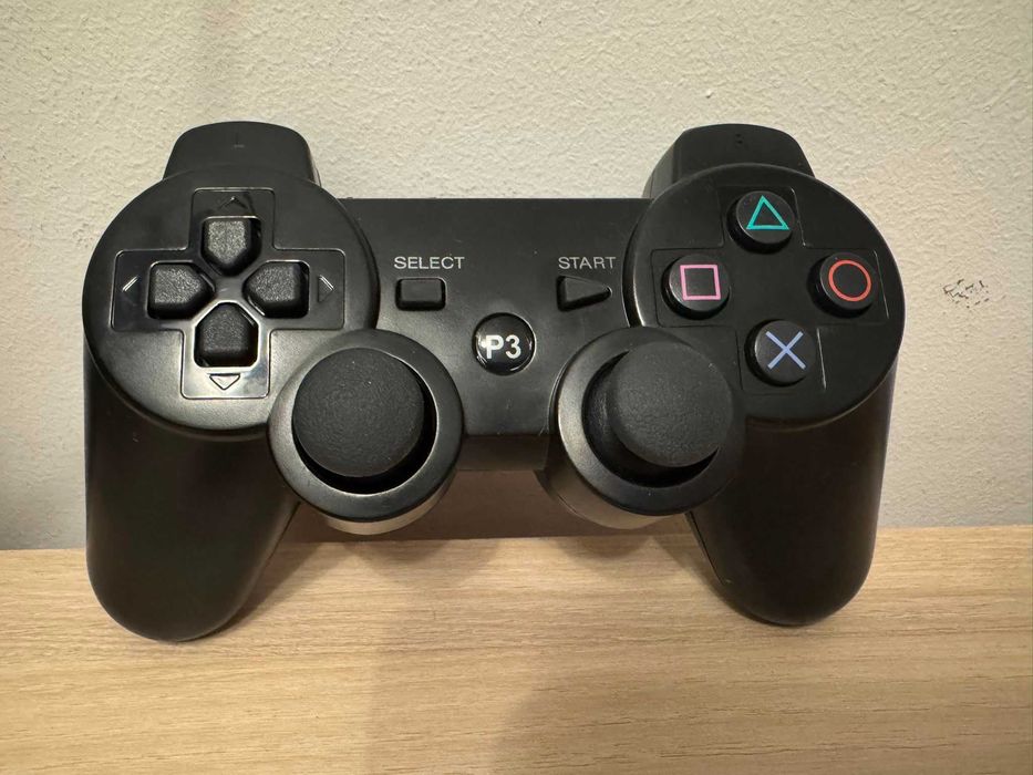 PlayStation 3 Slim 320GB — 5 Jocuri, Controller Wireless Compatibil, Testată și Funcțională