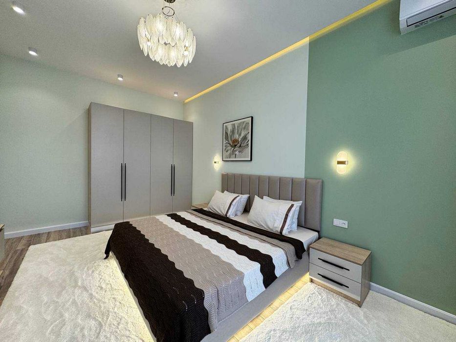 Алайский-Новостройка! Сдается новая 3-х ком. квартира в центре города!