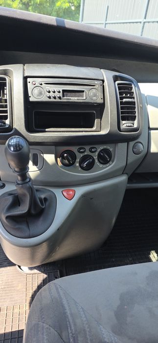 Vând Renault trafic din 2005 cu A.C. functional