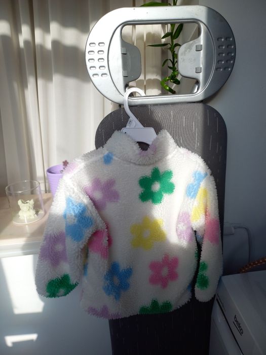 2× hanorac fleece , marimea 92.