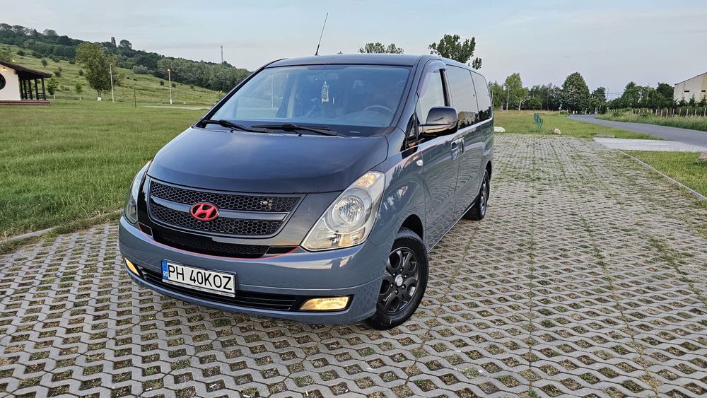 Hyundai H-1 Clima Fata/Spate 8 locuri 170Cp