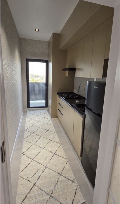 Беруний - Метро рядом 2- комнатная На Аренду