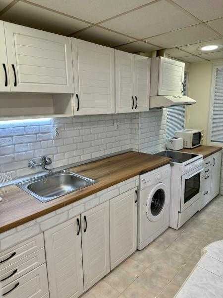 Дава се под наем Двустаен апартамент в Бургас, Лазур - 67 кв.м за 408 € - Снимка #4