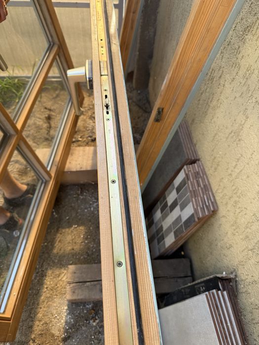 Geam lemn masiv cu sticla termopan